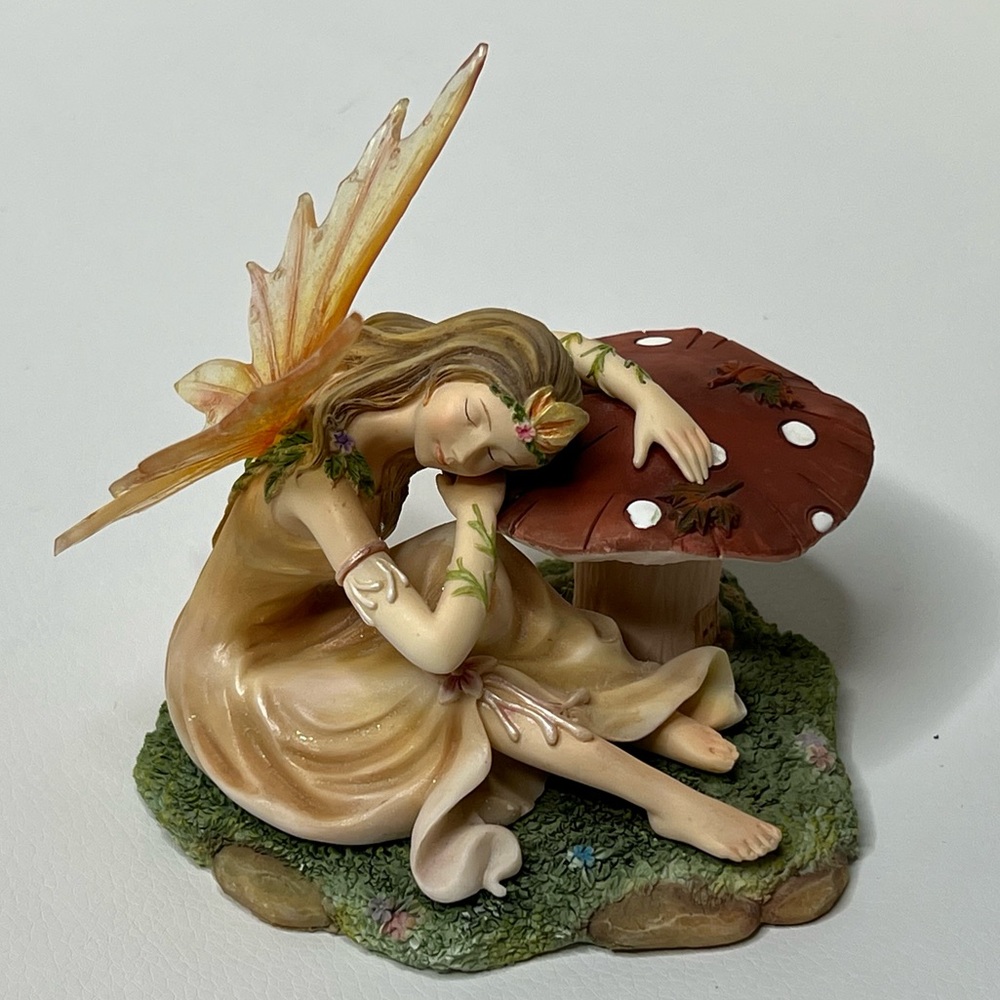 Faerie Glen Goldenglow